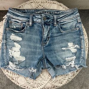 american eagle short